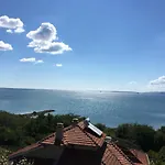 Relax 부르가스