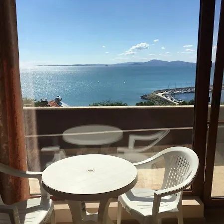 Relax Хостел *