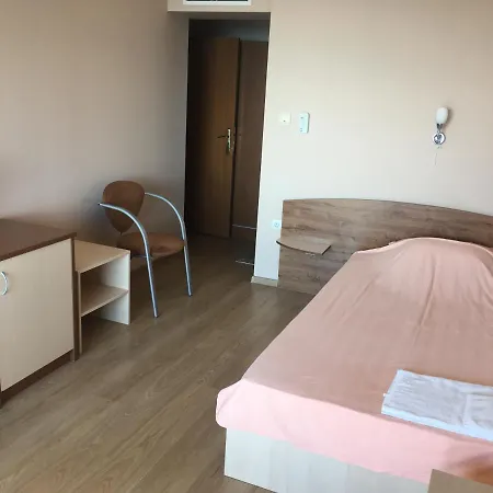 Relax Sarafovo Hostel Burgas