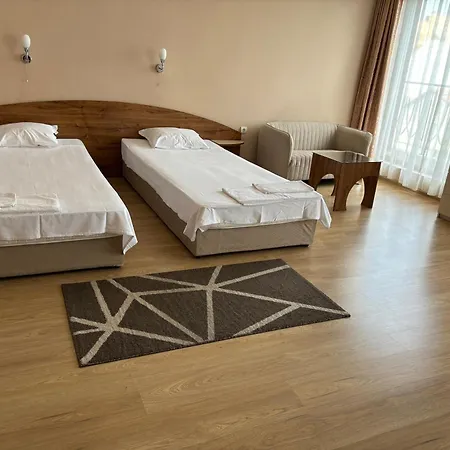 Relax Burgas Hotel