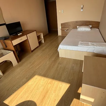 Relax * 布尔加斯